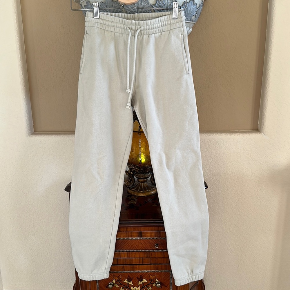 Aritzia TNA cozy af 2XS sweatpants